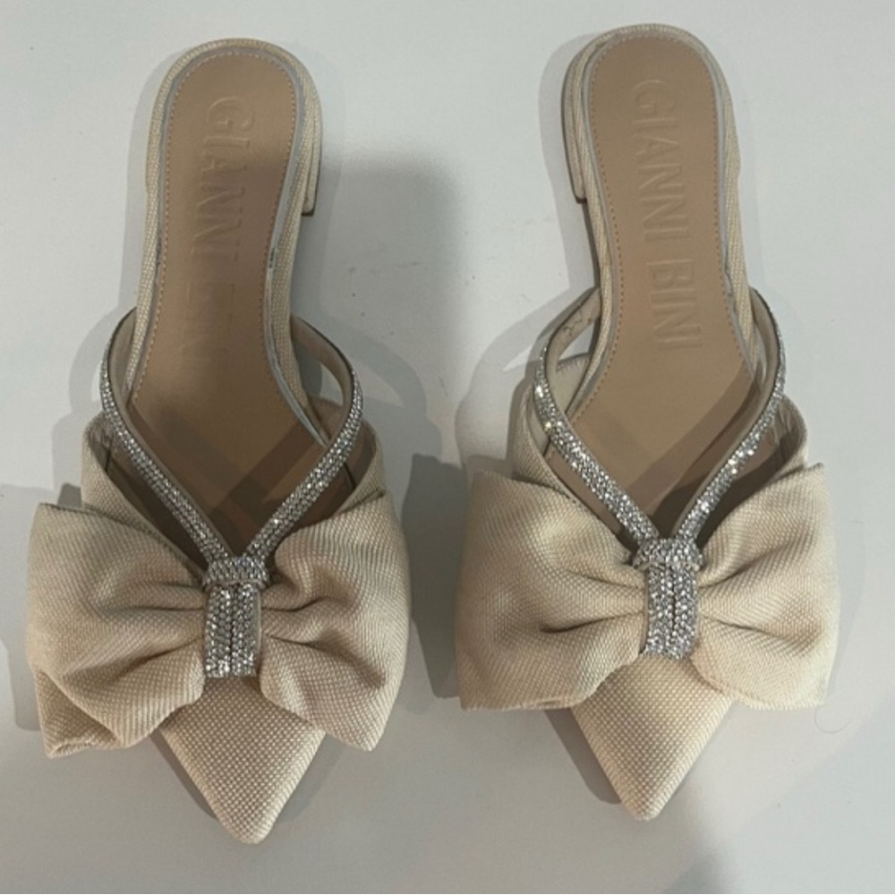 Gianni Bini Bow-Embellished Women's Shoes with Rhinestones